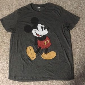 Men’s Disney Mickey Mouse t shirt size XL